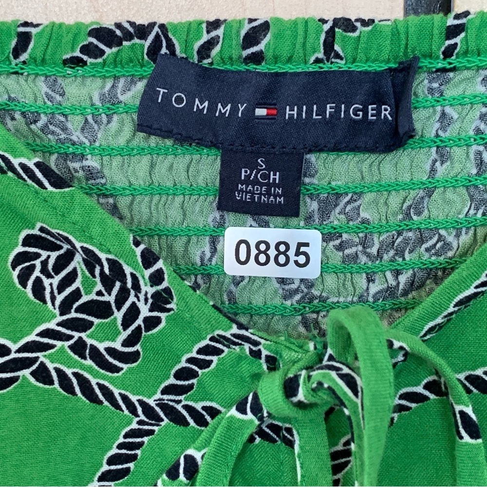 Tommy Hilfiger Top Women's Long Sleeve V Neck Smocked Back Crop‎ Green Size S - Picture 3 of 16